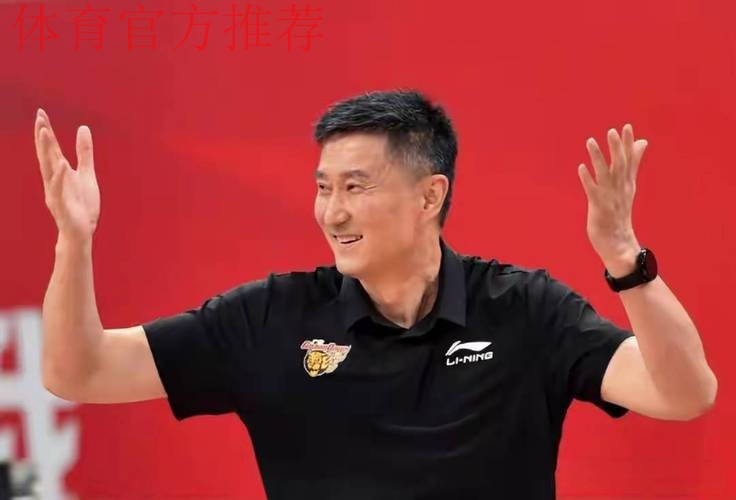 胜同曦发布会!杜锋不满攻守+篮板,回应徐杰对球队的重要性! 胜同曦发布会!杜锋不满攻守+篮板,回应徐杰对球队的重要性!